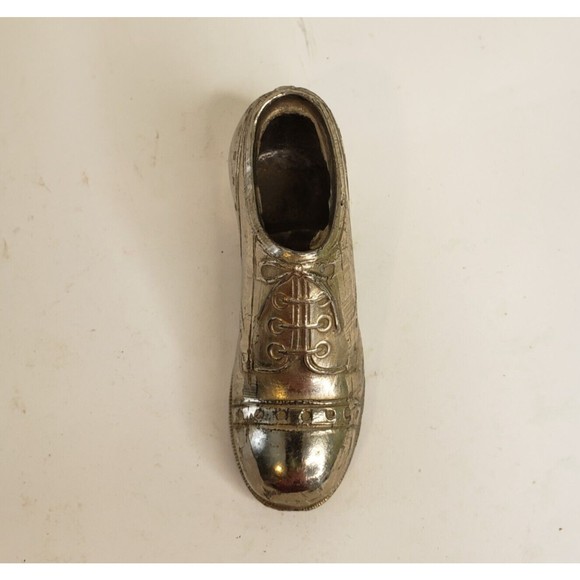 Vintage 1950s Pin Cushion Silver Tone Metal Men's Oxford Shoe Made in Japan - Picture 3 of 8